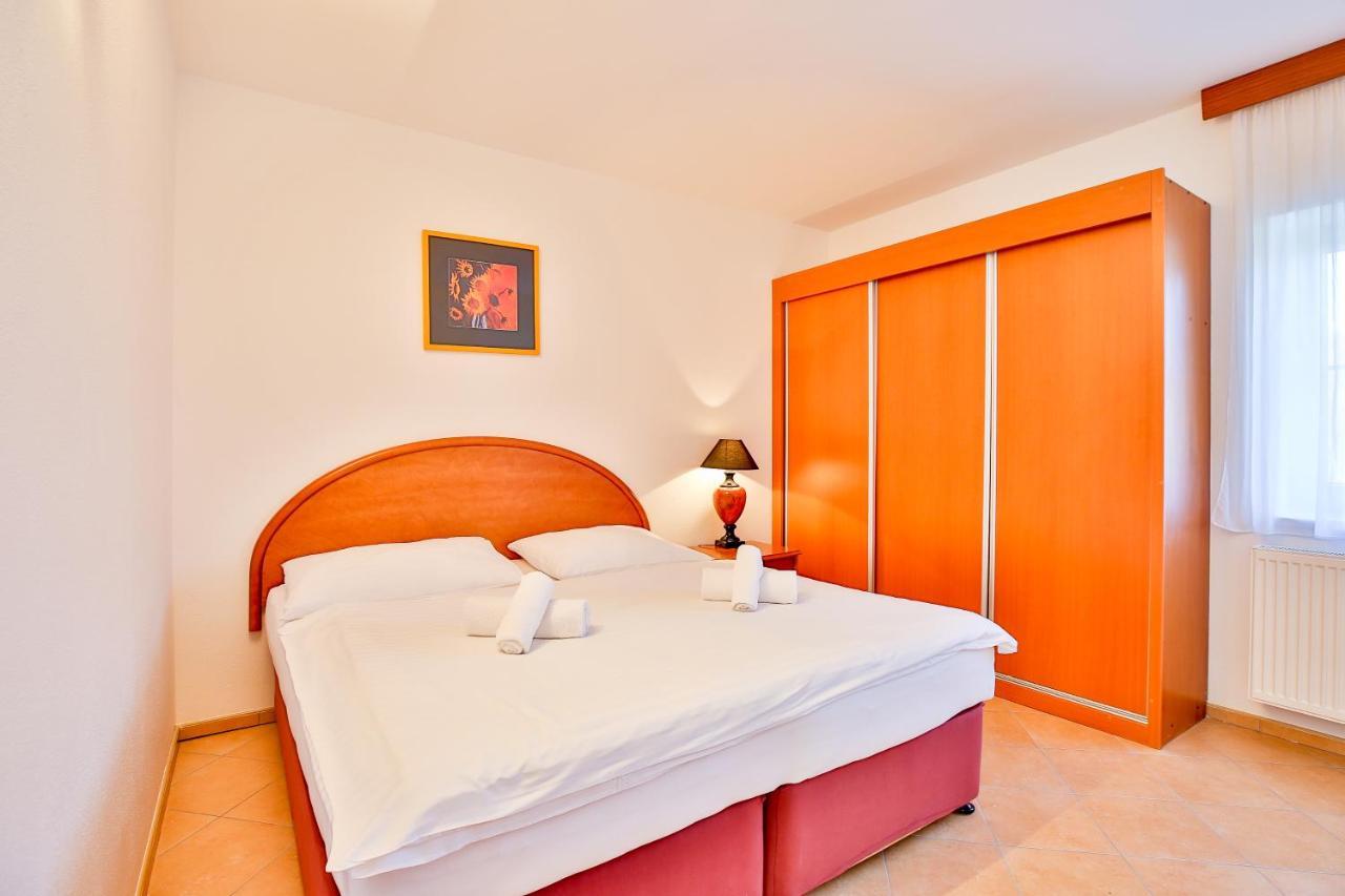 Hotel Barborka Přední Výtoň Εξωτερικό φωτογραφία