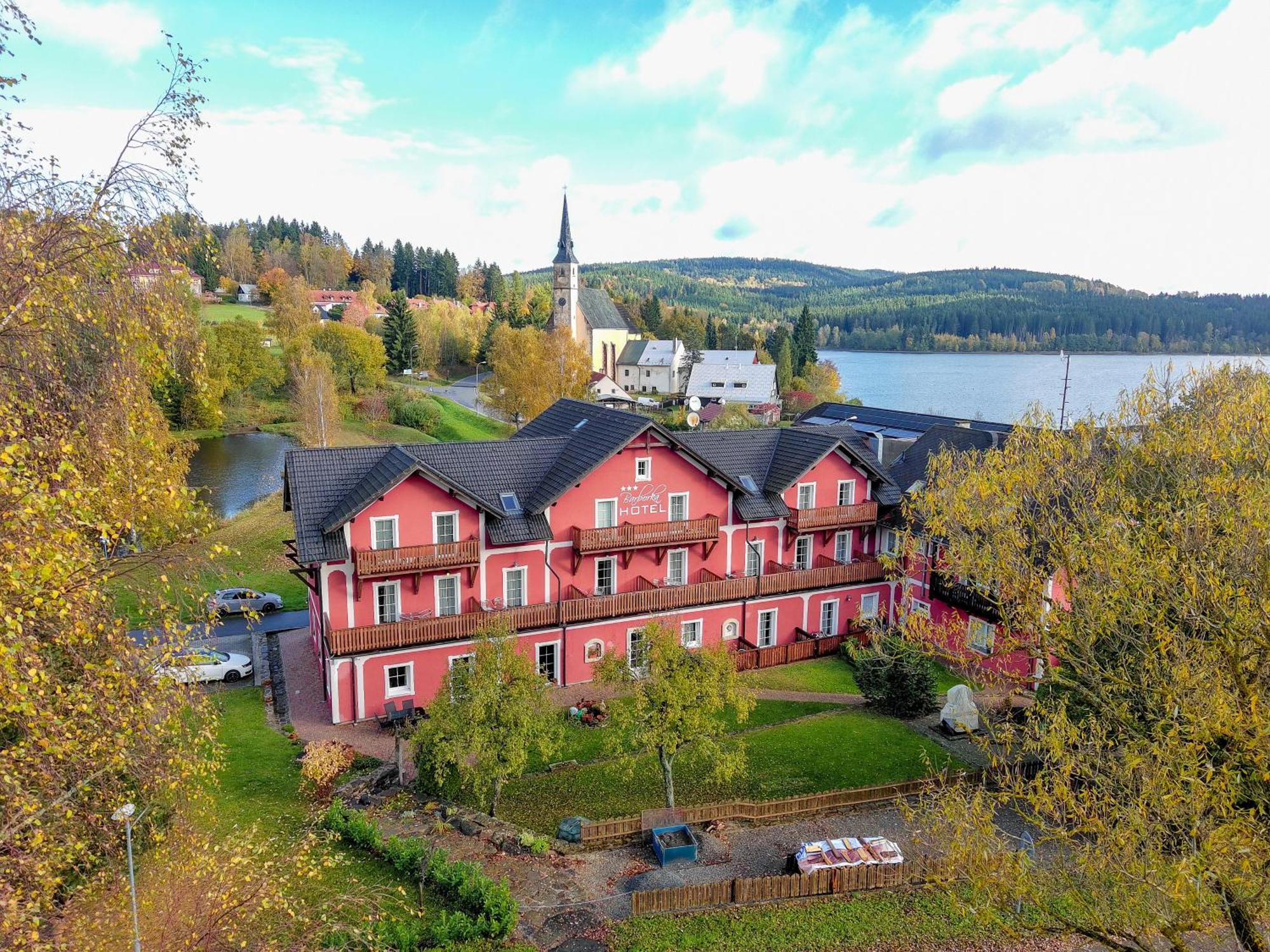 Hotel Barborka Přední Výtoň Εξωτερικό φωτογραφία